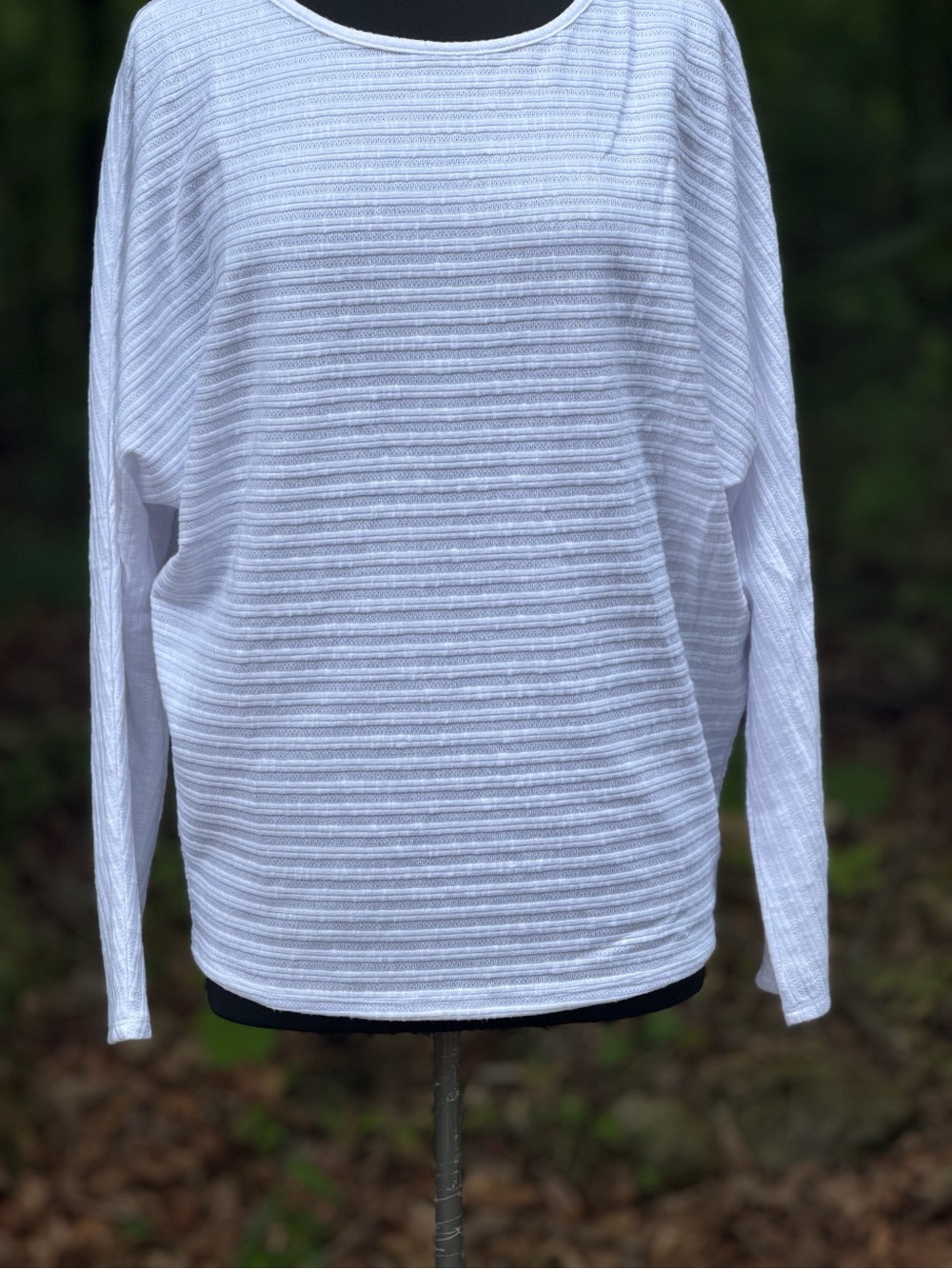 Francesca's White Ribbed Wave Long Sleeve Top
